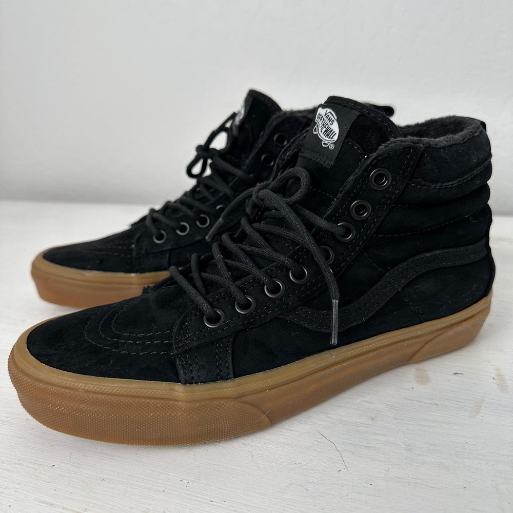 Vans Sneakers Men 7.5 Sk8-Hi MTE Black Gum Suede Scotchgard Fur Lined